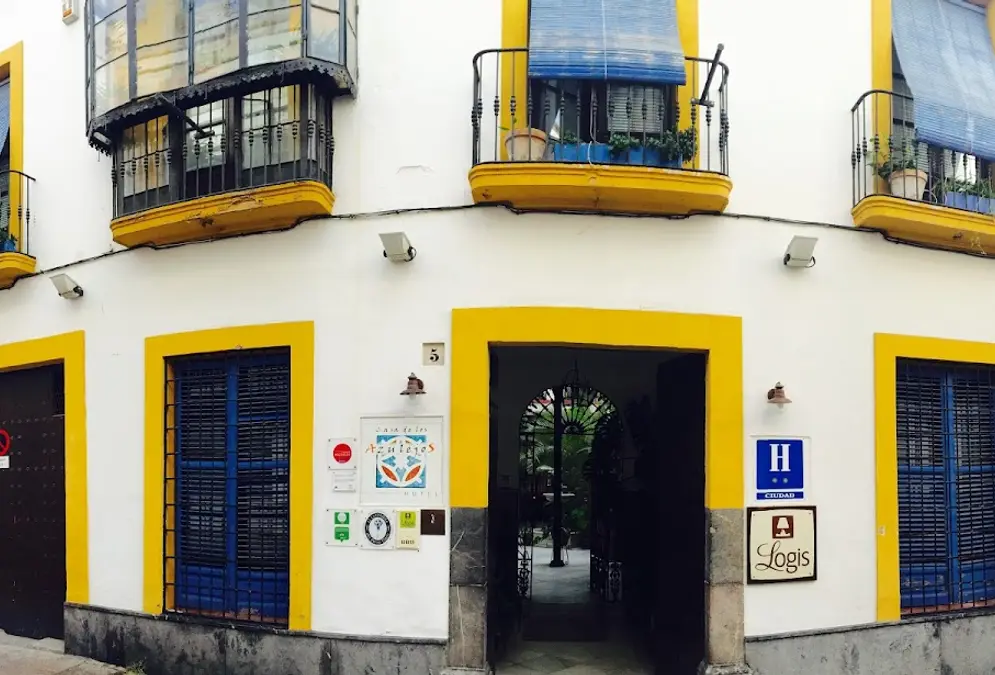 Casa de los Azulejos