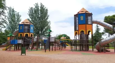 Children playing at the inclusive Ciudad de los Niños park in Córdoba