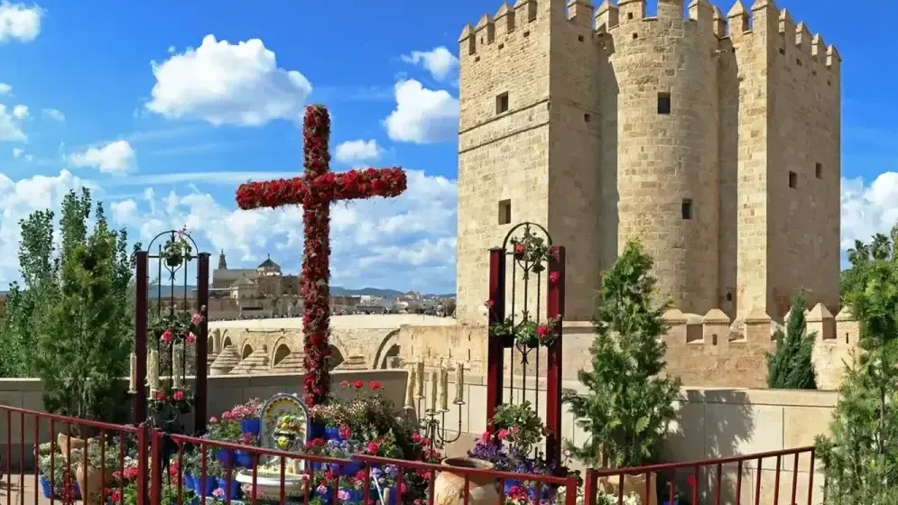 May Crosses - Córdoba